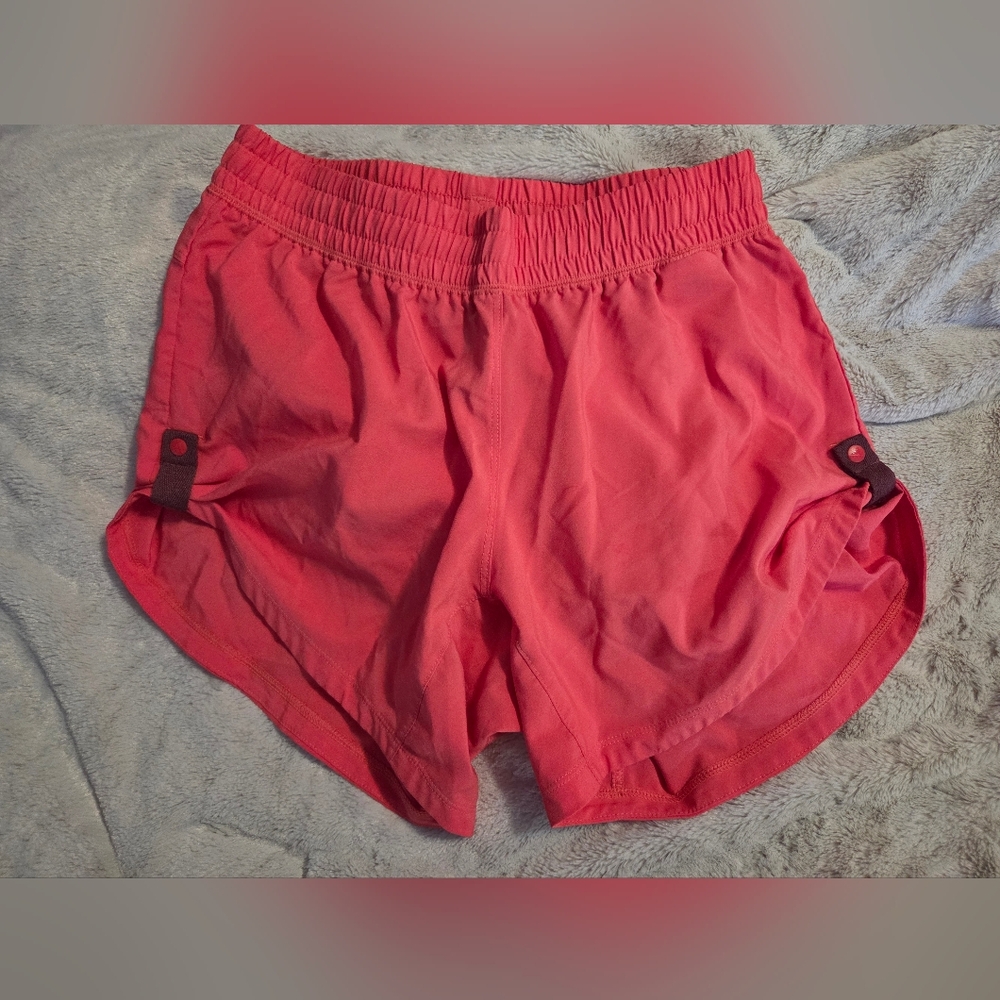adidas Women's Vibrant Red Athletic Shorts RTLS $28 ADIDAS WOMENS UNLINED 2